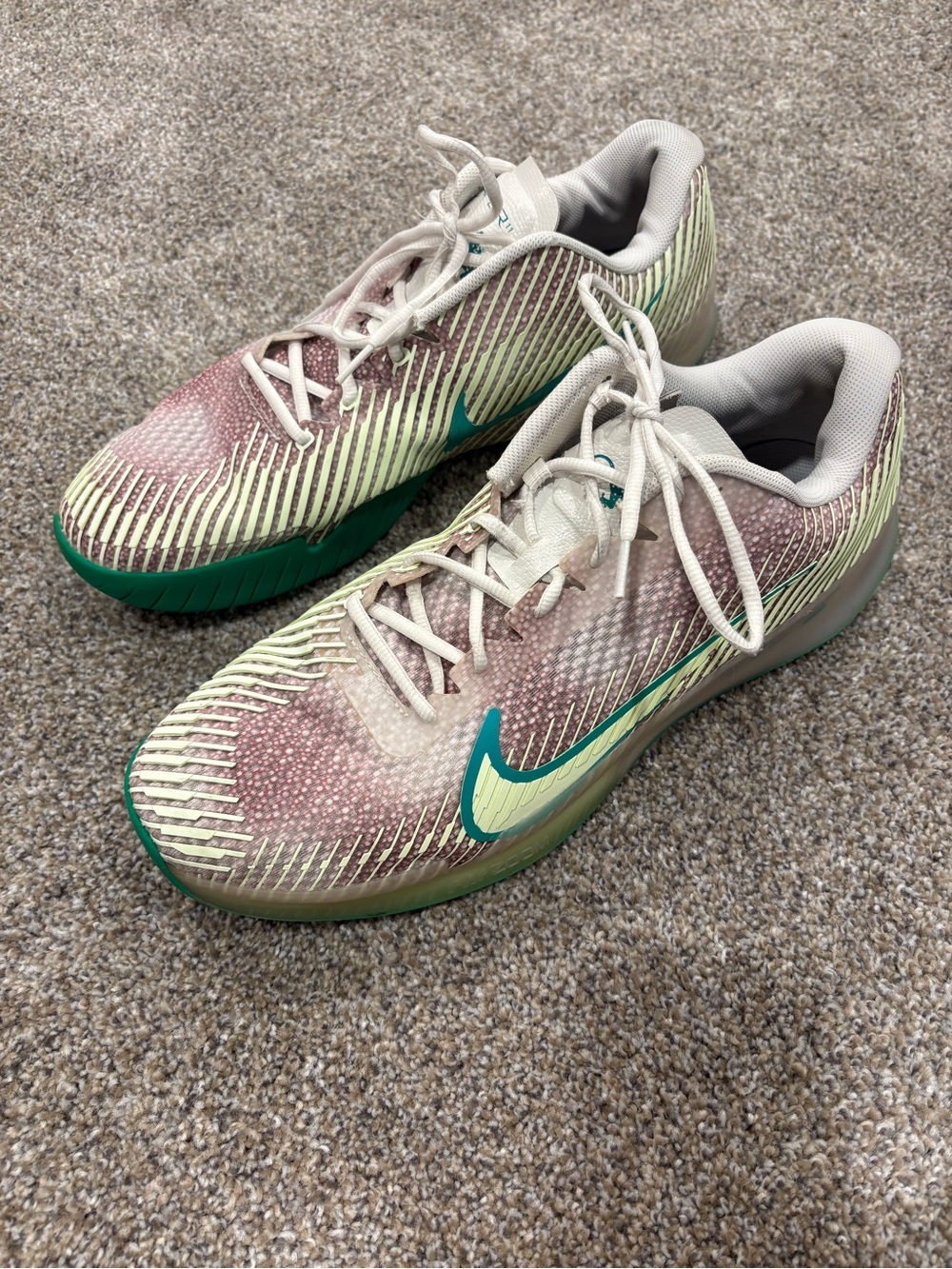 Nike Men's Air Zoom Vapor 11 Premium Court Tennis Shoes